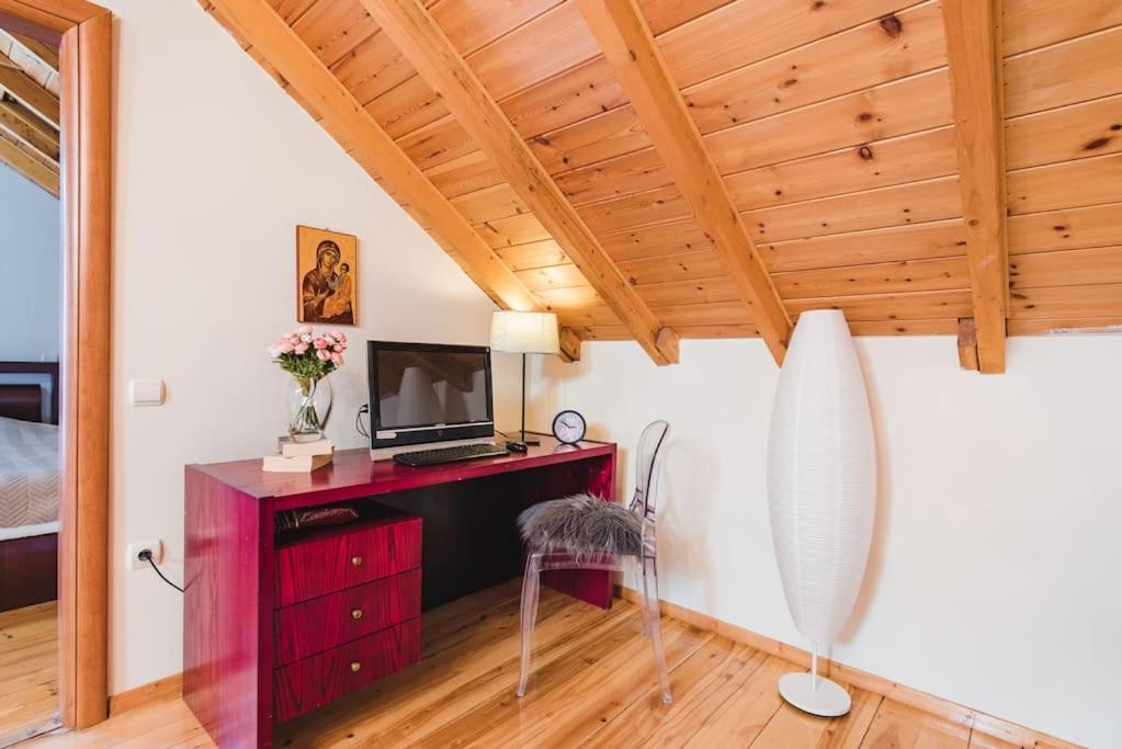 ολοκληρη βιλα Villa *
